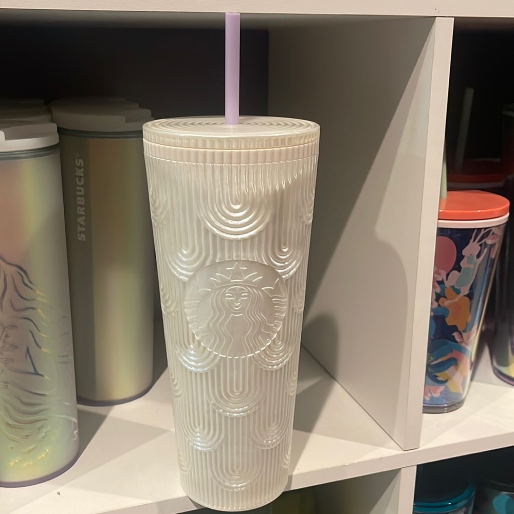 STARBUCKS SPRING 2023 White Pearl Siren Mermaid Scale 24oz Tumbler